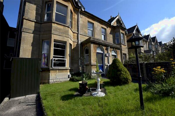 4 Bedroom Maisonette Flat To Rent In St. Lukes Road, Bath, BA2