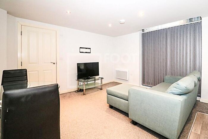 1 Bedroom Apartment To Rent In Grattan House, , Rent Incentives Available, BD1