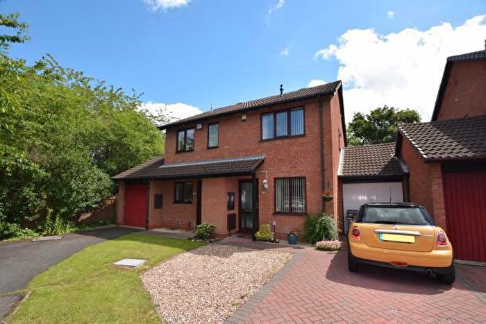 2 Bedroom Semi-Detached House To Rent In Meerhill Avenue, Shirley, Solihull, B90