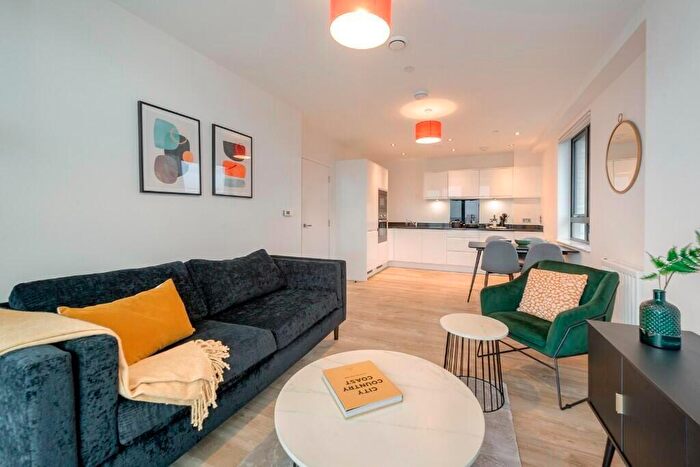 2 Bedroom Flat To Rent In Viscount House, Lakeside Drive, London, NW10