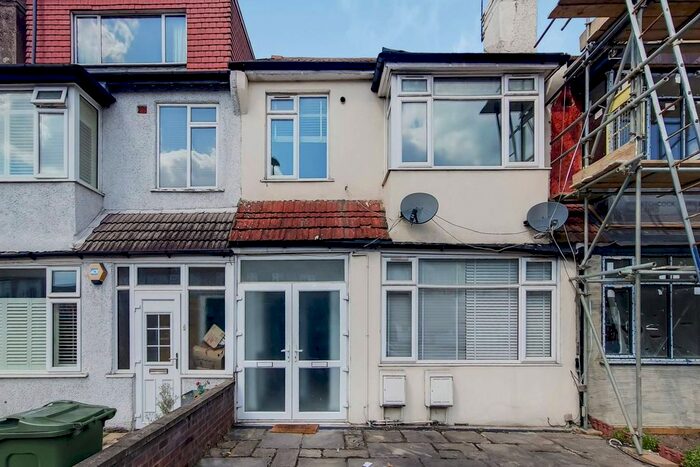 5 Bedroom Property To Rent In Streatham Vale, Streatham Vale, London, SW16