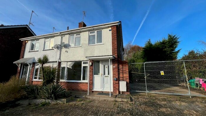 3 Bedroom Semi-Detached House To Rent In Denbigh Road, Cheltenham, Gloucestershire, GL51