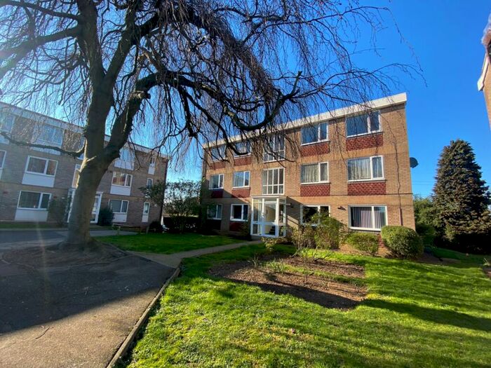 2 Bedroom Apartment To Rent In Langton Close, Addlestone, KT15