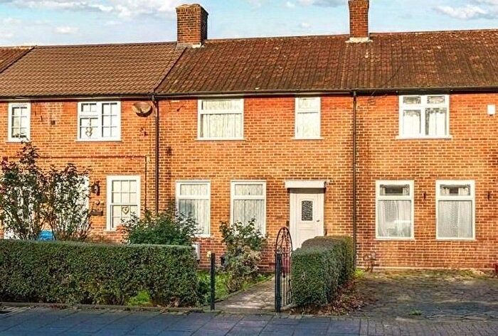 2 Bedroom Terraced House For Sale In Dunkery Road, Mottingham, SE9