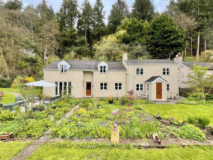 4 Bedroom Cottage For Sale In Soudley, Cinderford, GL14