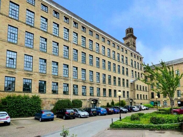 2 Bedroom Flat To Rent In Riverside Court, Victoria Road, Saltaire, West Yorkshire, BD18
