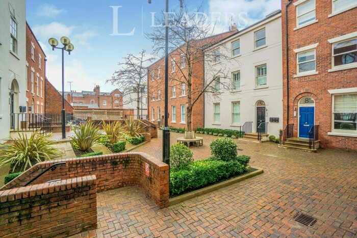 2 Bedroom Apartment To Rent In Heritage Court, Lower Bridge Street, Chester, CH1