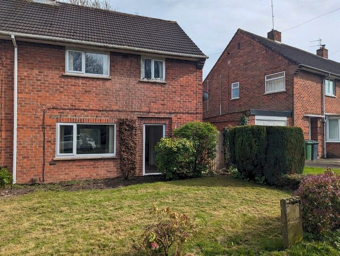 2 Bedroom Semi-Detached House To Rent In Windmill Crescent, Wolverhampton, WV3