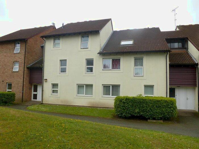 2 Bedroom Flat To Rent In St. Chads Fields, Darnhall, Winsford, CW7