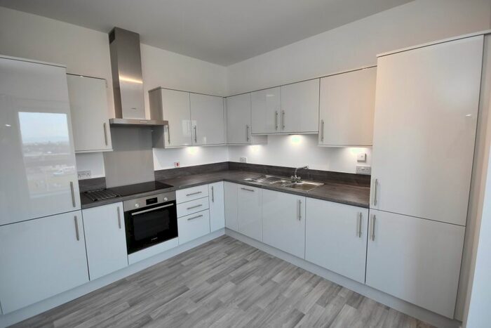 2 Bedroom Flat To Rent In Broomhall Court, Wester Inshes, Inverness, IV2