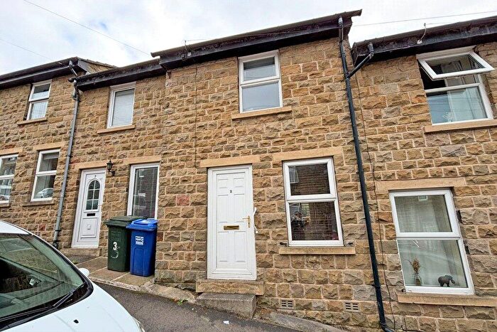 2 Bedroom Terraced House For Sale In Castle Court, Skipton, BD23