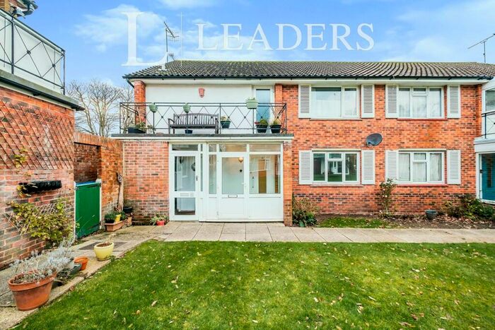 2 Bedroom Property To Rent In Chatsmore Crescent, Goring-by-sea, BN12