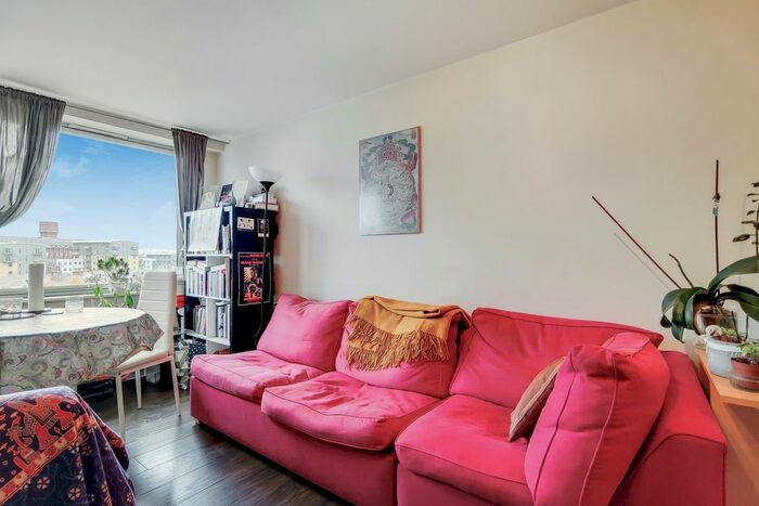 1 Bedroom Flat To Rent In Theatre Building, Paton Close, London, E3