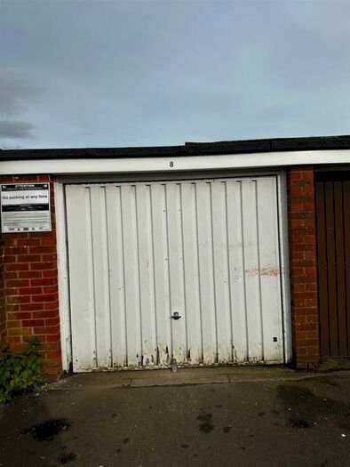 Garage / Parking To Rent In Trent Court, Andover, SP10