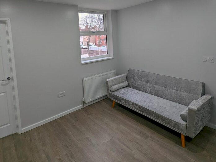 1 Bedroom Flat To Rent In Red Lane, Coventry, CV6