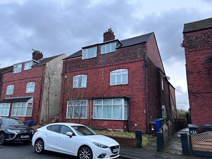 1 Bedroom Flat To Rent In A Kingswood Road, Manchester, Greater Manchester, M25