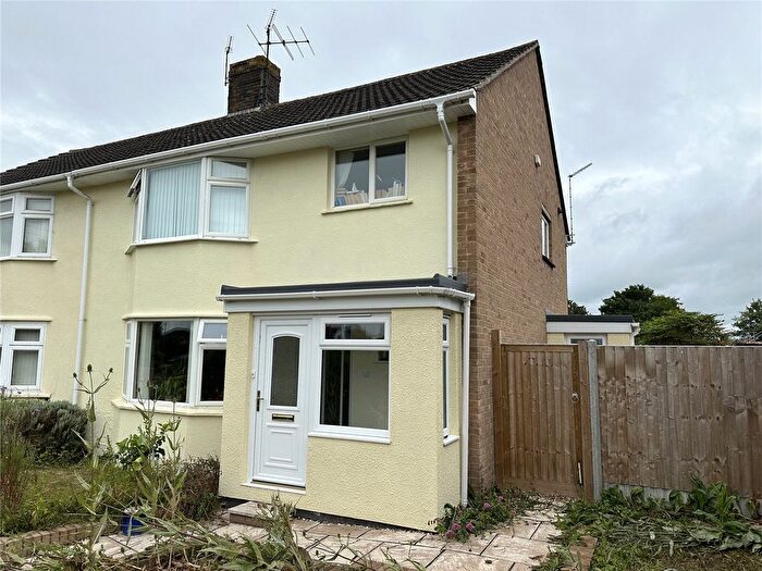 3 Bedroom Semi-Detached House To Rent In Bridgwater Road, Taunton, TA1