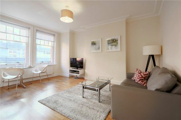 2 Bedroom Flat To Rent In Hamlet Gardens, London, W6