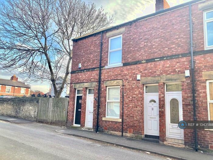 1 Bedroom Flat To Rent In Low Fell, Gateshead, NE9