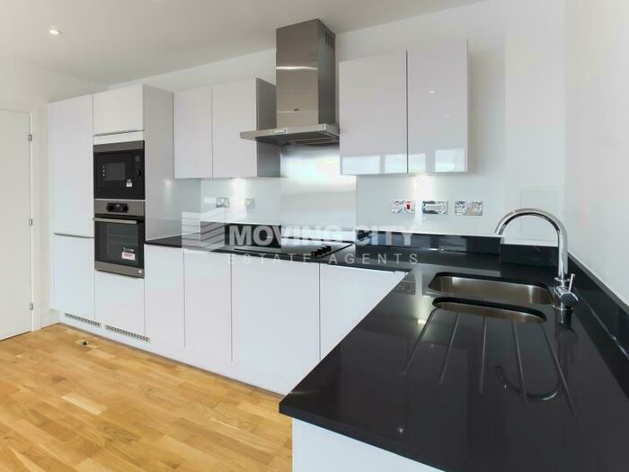 2 Bedroom Apartment To Rent In City View Point, Leven Road, Poplar, E14