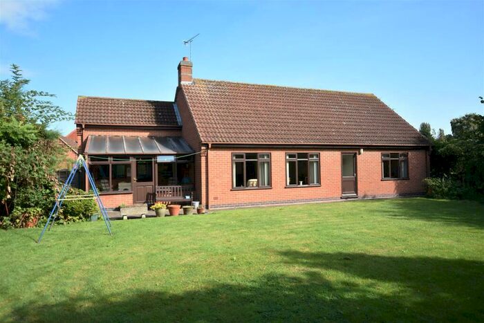 3 Bedroom Detached Bungalow For Sale In High Street, Sutton On Trent, Newark, NG23