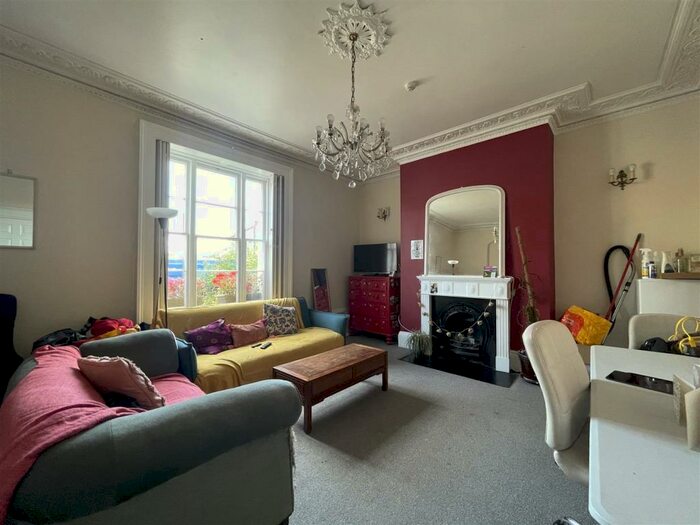 2 Bedroom Flat To Rent In Aberdeen Road, Bristol, BS6