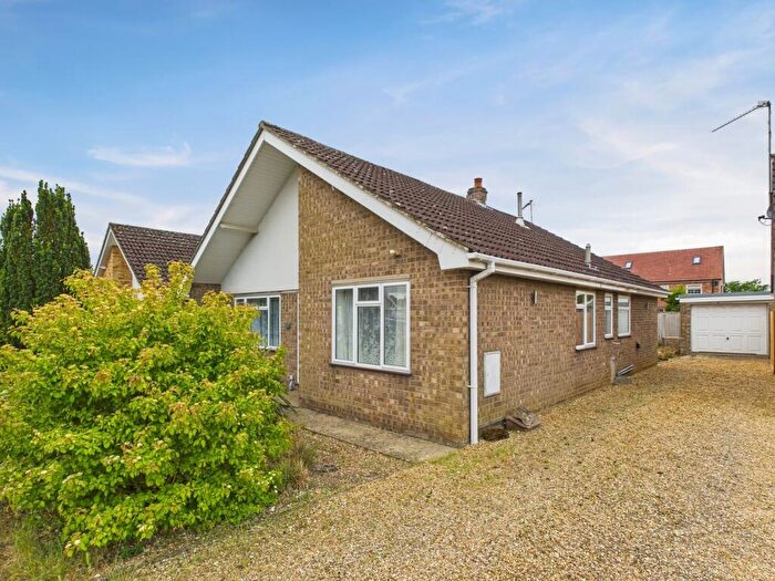 3 Bedroom Detached Bungalow For Sale In Warren Close, Watlington, King's Lynn, PE33