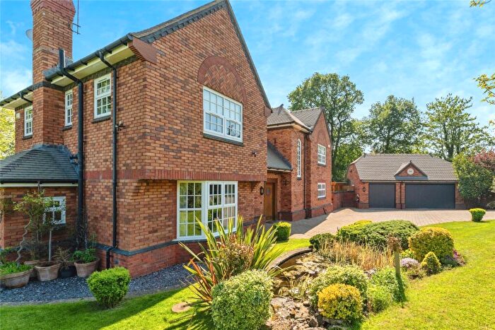 4 Bedroom Detached House For Sale In Yew Tree Close, St. Asaph, Denbighshire, LL17