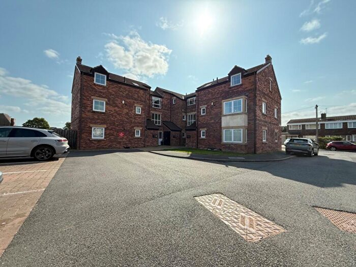 2 Bedroom Apartment For Sale In Bishops Close, Belmont, DH1