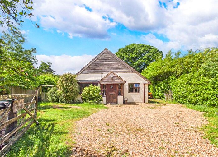 4 Bedroom Detached House For Sale In School Lane, Thorney Hill, Bransgore, Christchurch, BH23
