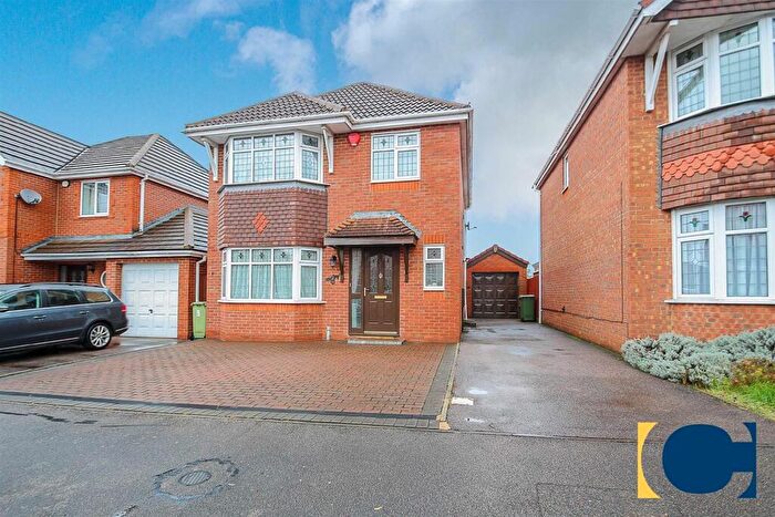 4 Bedroom Detached House To Rent In Shropshire Court, Bletchley, MK3