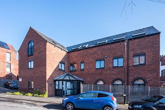 1 Bedroom Apartment To Rent In Chapel Place, Well Lane, Leeds, LS7