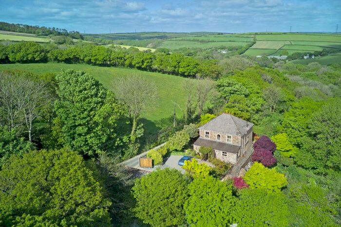 4 Bedroom Detached House For Sale In , PL30