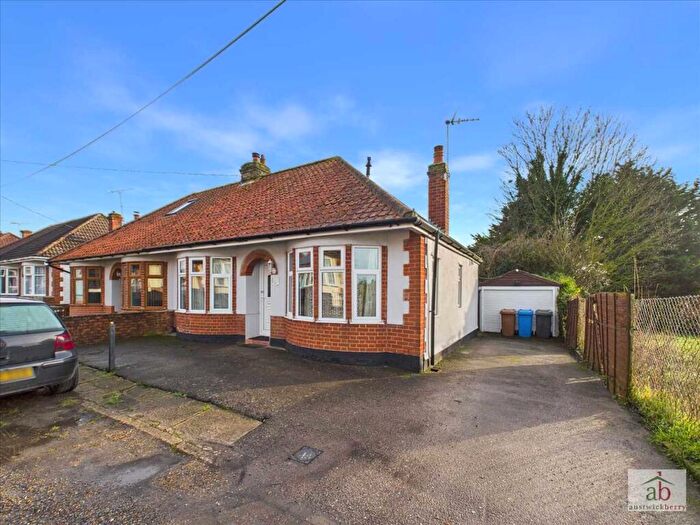 2 Bedroom Bungalow For Sale In Pearl Road, Ipswich, IP1
