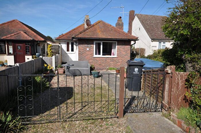 2 Bedroom Detached Bungalow For Sale In Walton Road, Kirby-le-soken, CO13