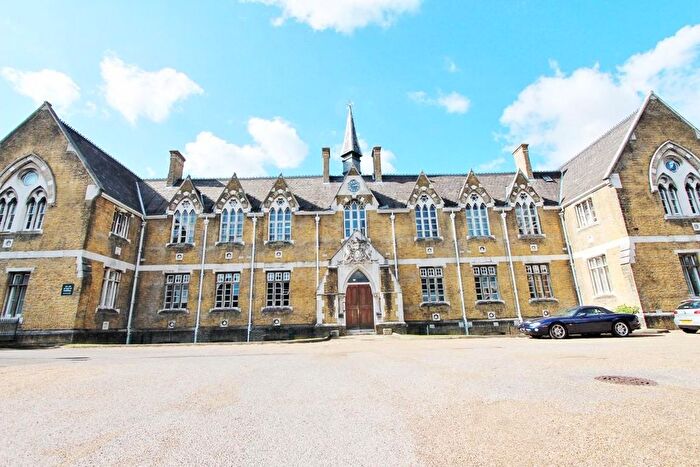 1 Bedroom Flat To Rent In Old School Court, Drapers Road, Tottenham, N17