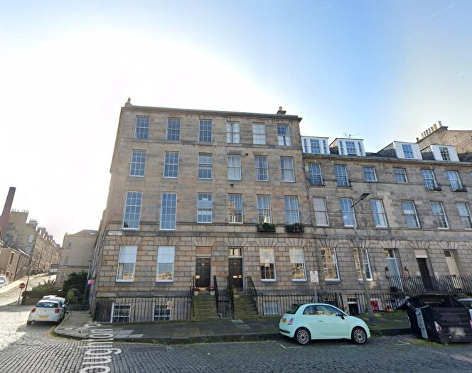 2 Bedroom Flat To Rent In , Broughton Place, Edinburgh, EH1