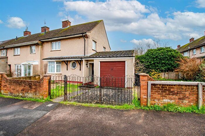 3 Bedroom End Terrace House For Sale In Chelwood Road, Saltford, Bristol, BS31