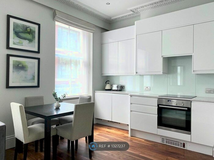1 Bedroom Flat To Rent In Huntley Street, London WC1E