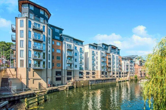 1 Bedroom Apartment To Rent In New Half Moon Yard, NR1