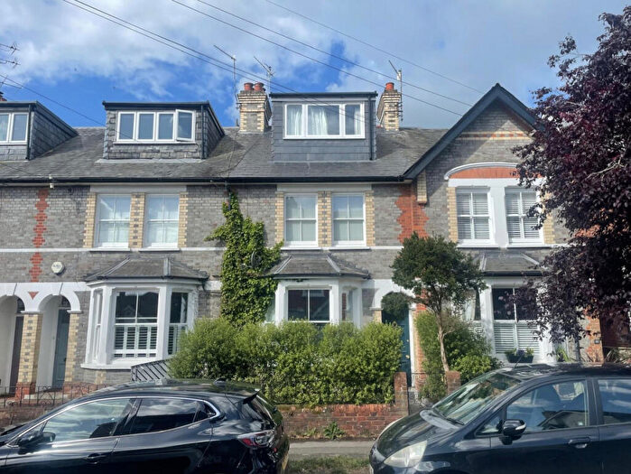 5 Bedroom Terraced House For Sale In Station Rise, Marlow, SL7