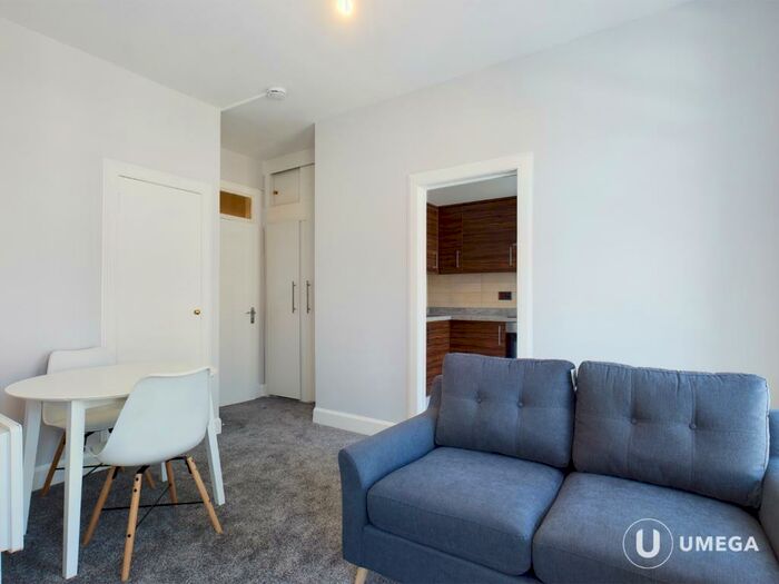 1 Bedroom Flat To Rent In Blair Street, Old Town, Edinburgh, EH1