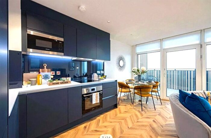 1 Bedroom Flat For Sale In Manor Road, London, E16