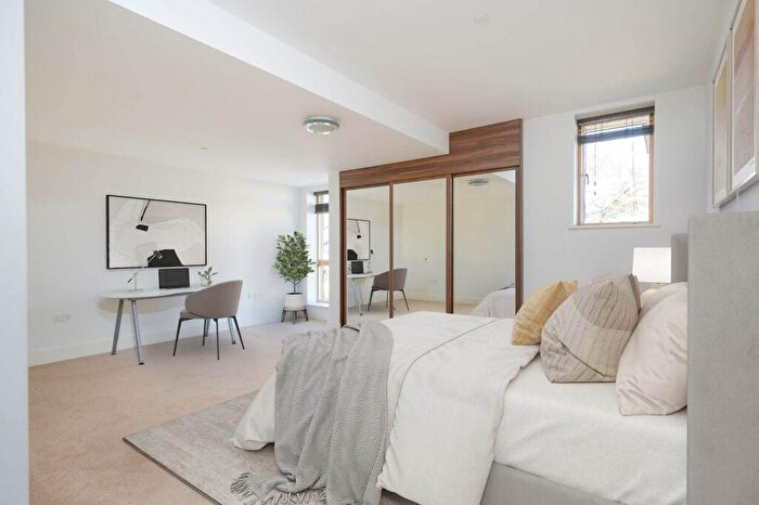 2 Bedroom Apartment To Rent In Equus House, Lansdown, BA1