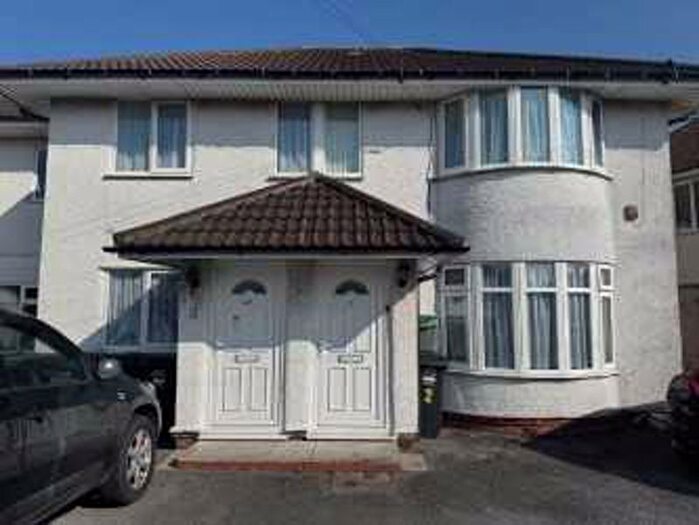 1 Bedroom Flat To Rent In Locking Moor Road, Weston-Super-Mare, BS22
