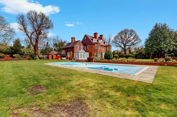 7 Bedroom Detached House For Sale In Mount Park Rd, Harrow On The Hill, HA1