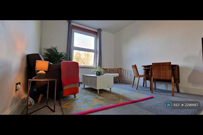 1 Bedroom Flat To Rent In Hindes Road, Harrow, HA1