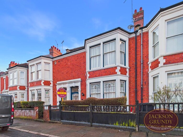 4 Bedroom Terraced House For Sale In Birchfield Road, Abington, NN1