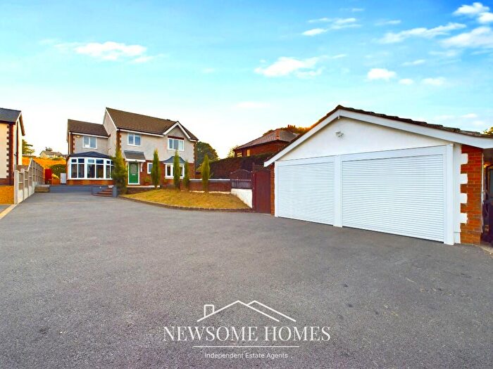 3 Bedroom Detached House For Sale In St. Asaph Road, Lloc, CH8