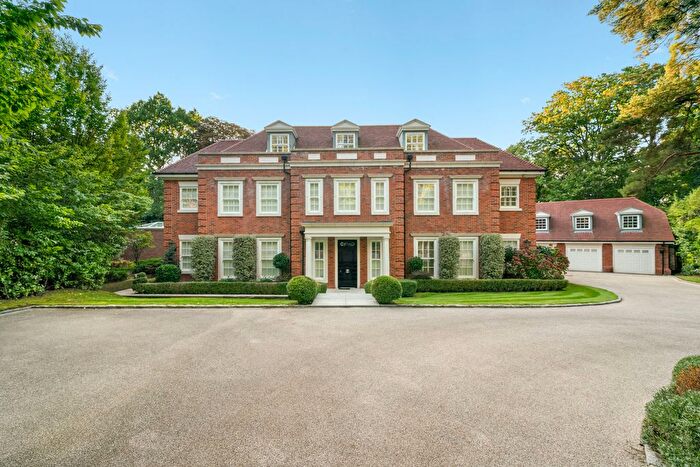6 Bedroom Detached House For Sale In Heathfield Avenue, Ascot, SL5